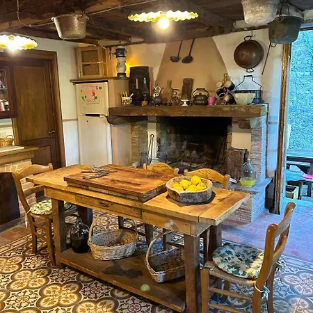 Bed and Breakfast Le Fate Del Sumbra 3*
