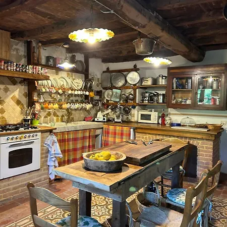 Le Fate Del Sumbra 3* Vagli di Sotto