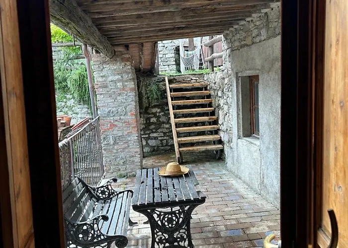 Le Fate Del Sumbra Bed & Breakfast 3*